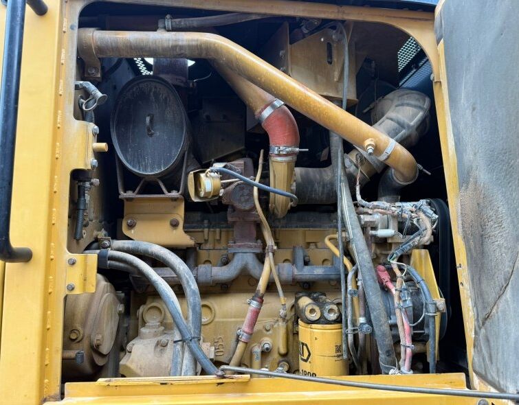 CATERPILLAR 140M AWD 6x6